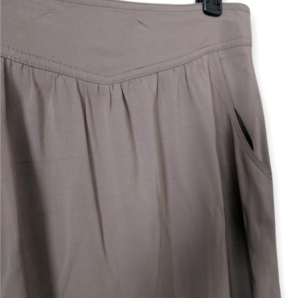 Blush midi skirt w side slits NWOT - Picture 2 of 3